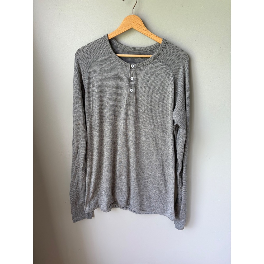 Lululemon Metal Vent Tech Henley Long Sleeve Shirt Grey Mens Large